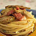 Pasta ai carciofi e pancetta