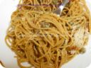 SPAGHETTI INTEGRALI VERDURE E CAPPERI