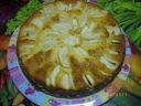 Torta con mele caramellate e frullate alla cannella