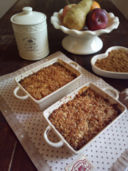 Crumble alle pere, cannella e avena