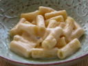 Pasta con caciotta al tartufo