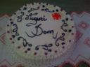 Una torta per il compleanno di un sacerdote