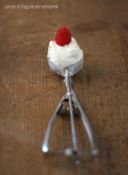 Gelato alla panna home made, con miele e lamponi (senza gelatiera)