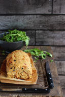 Polpettone di pane, tonno, olive e ricotta (al forno)