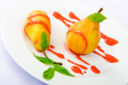 Pere in salsa di frutti di bosco: un dolce light!