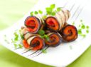 Rotolini di melanzana e peperone, antipasto freddo di verdure