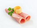 Involtini di prosciutto con verdure, una ricetta allegra per mangiare sano