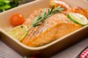 Salmone al cartoccio con cipollotti