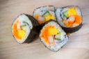 Sushi vegetariano, ricetta facile con alga