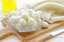 Bocconcini di mozzarella aromatici