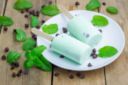 Ghiaccioli alla menta e yogurt