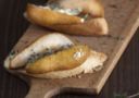 Crostini di pere e caprino di Marco Bianchi