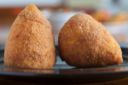 Come impanare gli arancini di riso