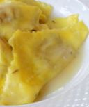Triangoli ripieni di caprino e radicchio rosso trevigiano