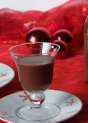 Come fare facilmente  il liquore al cioccolato in casa