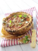 Crostata ai peperoni con salame piccante