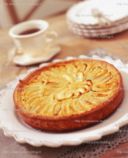 Crostata ricca con mele e mandorle