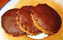 La ricetta dei biscotti Digestive al cioccolato