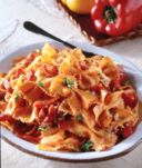 Farfalle con crema di peperoni