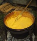 Oggi cuciniamo la polenta  - Tecniche, segreti e storia