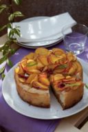 Torta di pesche e crema cotta