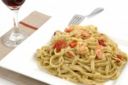 Fettuccine gamberi e pesto