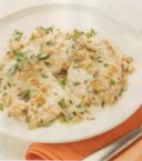 Pollo con salsa alle mandorle