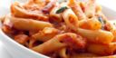 Penne saltate al salmone e pomodoro