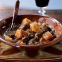 Spezzatino di agnello con patate e rosmarino