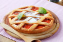 Crostata con marmellata di pesche