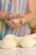 Come fare in casa gli gnocchi di semolino