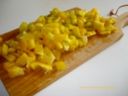 Farfalle con crema di peperoni e olive nere