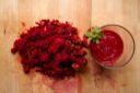 Ecocucina:  Gazpacho di fragole e tartare vegetale