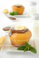 Muffins con Salsa alla Banana e Nutella