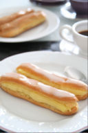 Eclairs alla vaniglia e al caffè