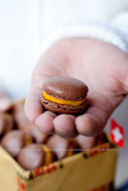 Macarons al Cioccolato, Zucca e Sbrinz