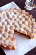 Crostata di Amarene & Amaretti: una ricetta, un tesoro