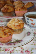 Muffin al formaggio e prosciutto