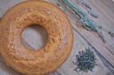 Ciambella rustica al thè e lavanda