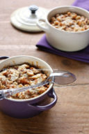 Crumble al cioccolato e nocciole caramellate