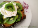 Colomba farcita alla crema al limone e kiwi