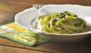 Linguine al pesto di prezzemolo, pecorino e noci
