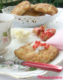 Di apple and oats scones di Martha Stewart , ma anche di latticello e burro.....