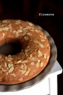 La ciambella alle mandorle e cannella di zia E