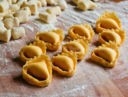 La piegatura del tortellone