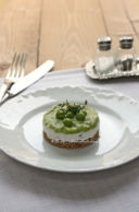 Cheesecake integrale di ricotta e piselli al timo