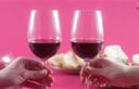 Come servire il vino in maniera impeccabile? Ve lo spiegano tre video