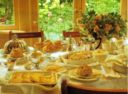 Galateo:  IL PRANZO IN PIEDI