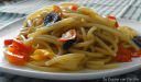 Ricetta degli spaghetti con peperoni e olive