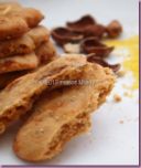 Biscotti con mais e nocciole